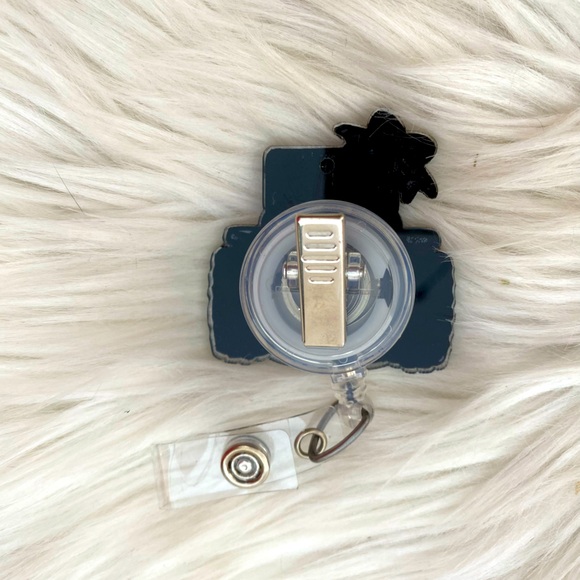 Jeep off road theme badge reel chrome holographic clip badge interchangeable - Picture 2 of 2